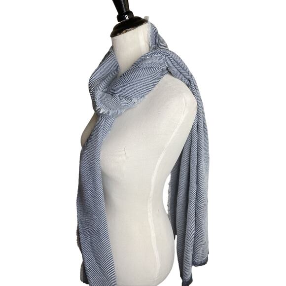 INC International Concepts Two-Tone Textured Shine Wrap Scarf Navy, NWT - Picture 5 of 5